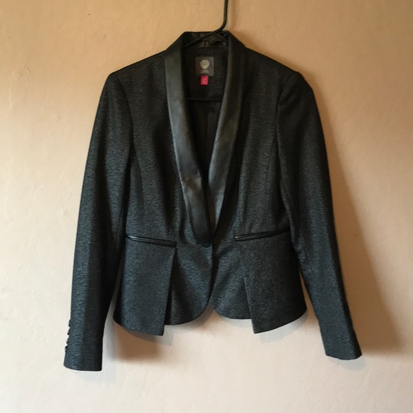 Vince Camuto Jackets & Blazers - Vince Camuto blazer